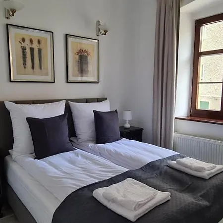 Sukiennice * 미에드지레시