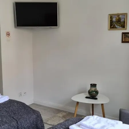 여관 Sukiennice 미에드지레시