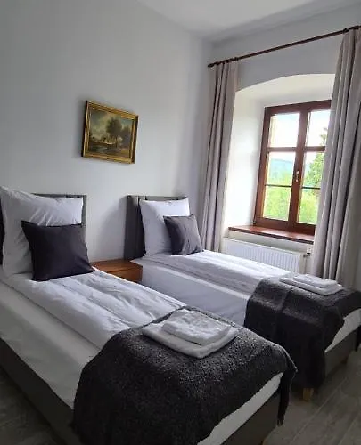 Han/Misafirhane Sukiennice *