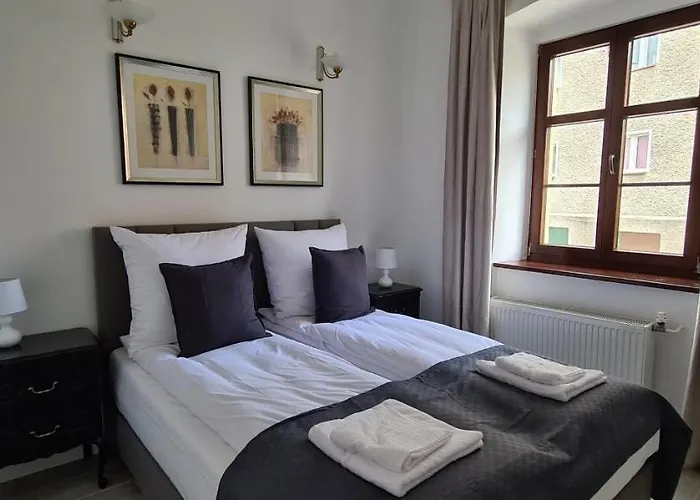 Sukiennice * Międzylesie