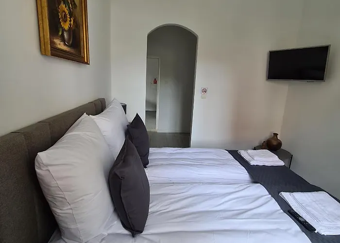 Han/Misafirhane Sukiennice *